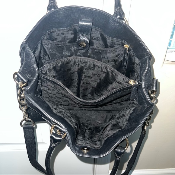 Michael Kors Black Pebbled Leather Handbag/Shoulder bag - Picture 7 of 12